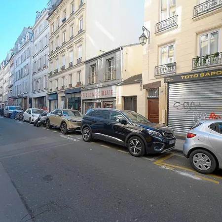 Adorable Updated Studio In The Heart Of The Bustling Le Marais District Apartman
